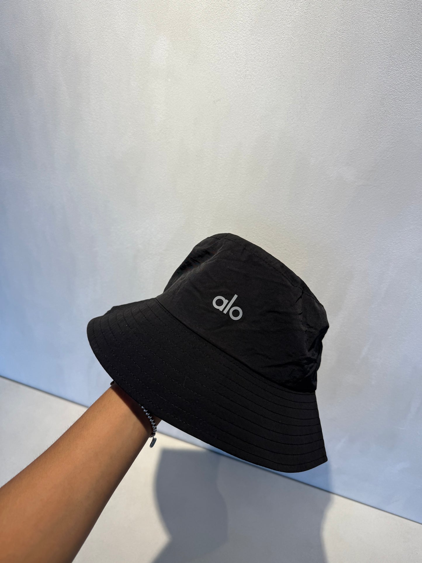 Sombrero Alo negro con letra gris -5349