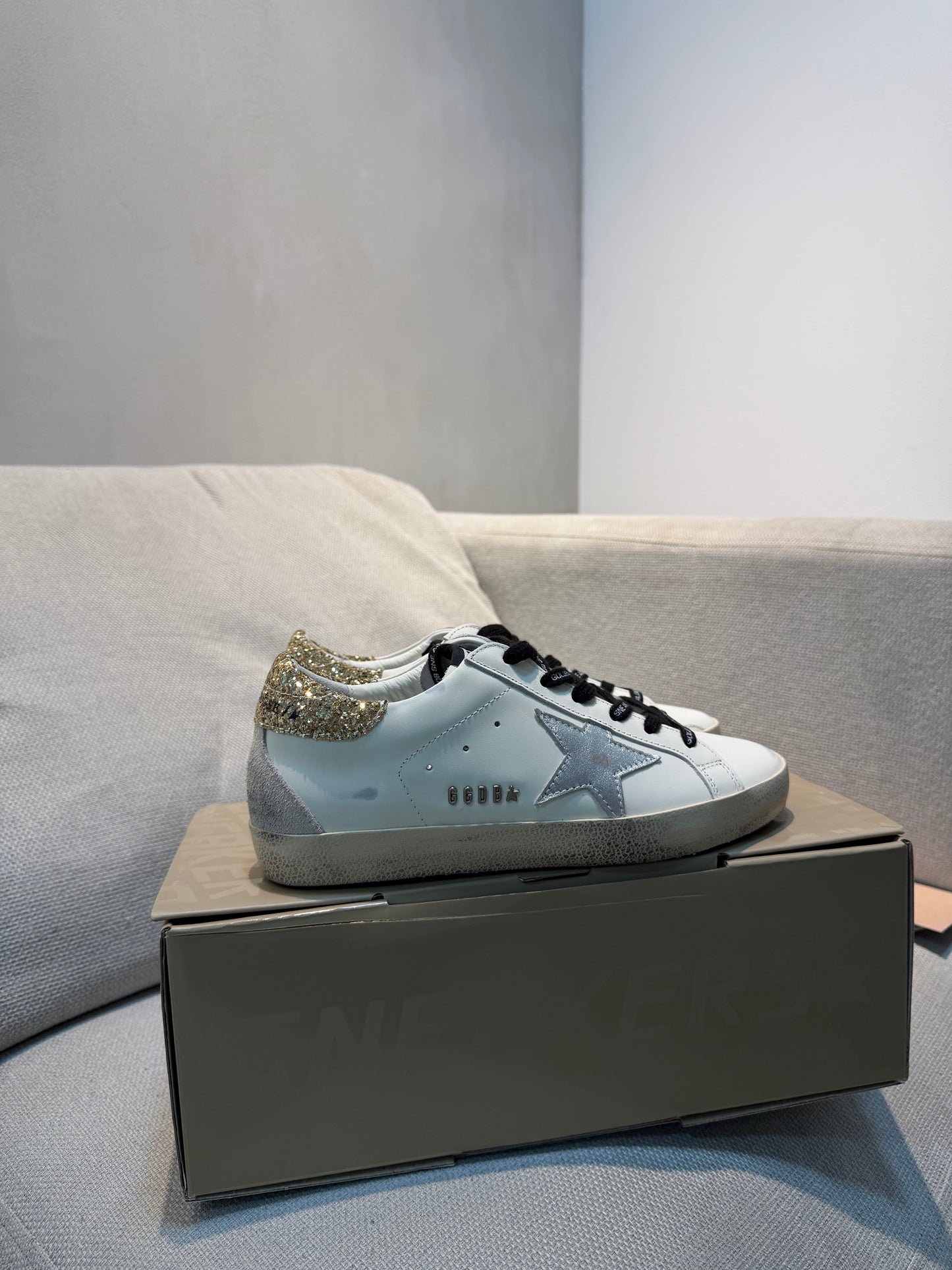 ZPT Golden Goose dorado - 5446