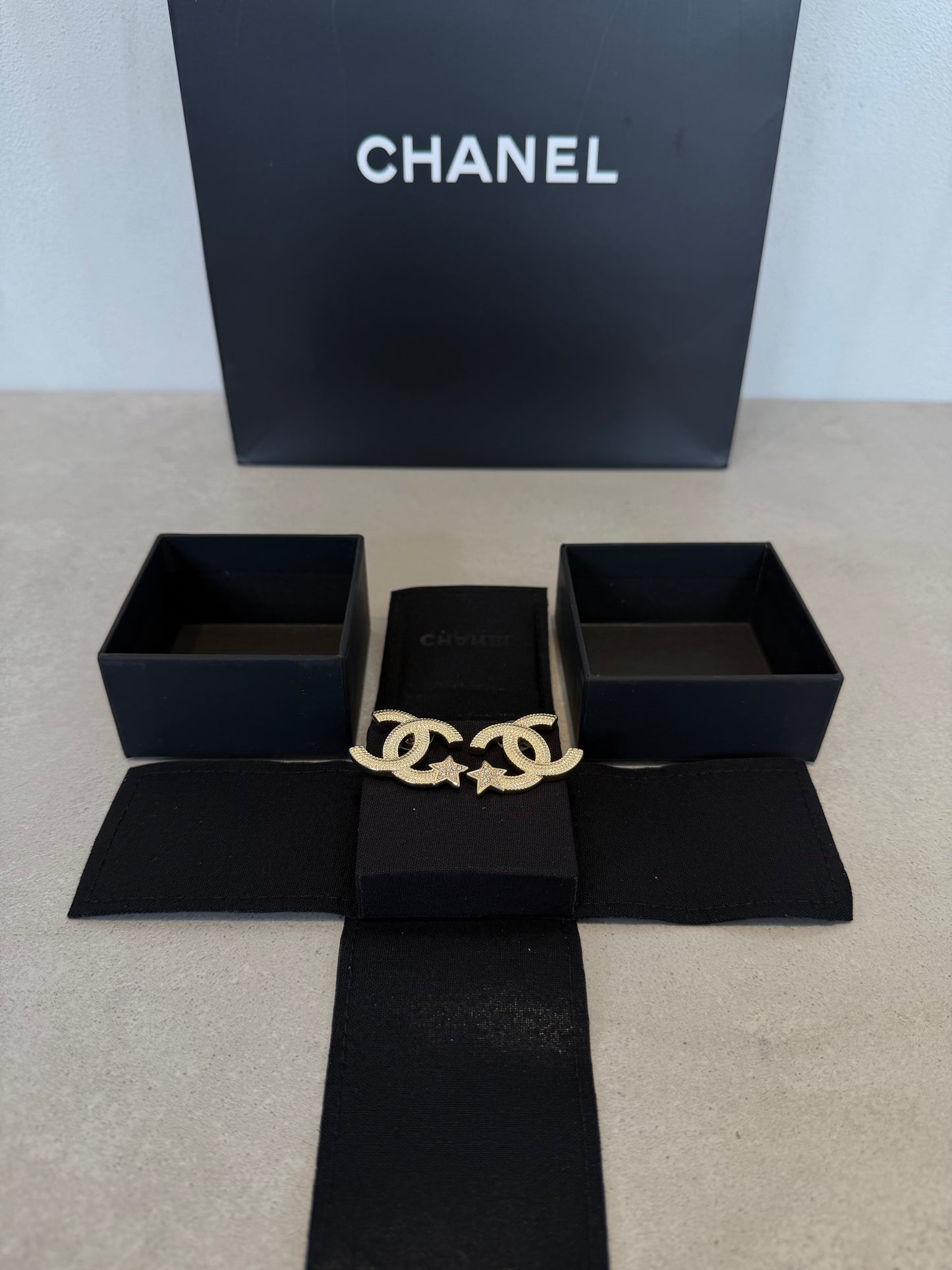 Aretes CC estrella -5088
