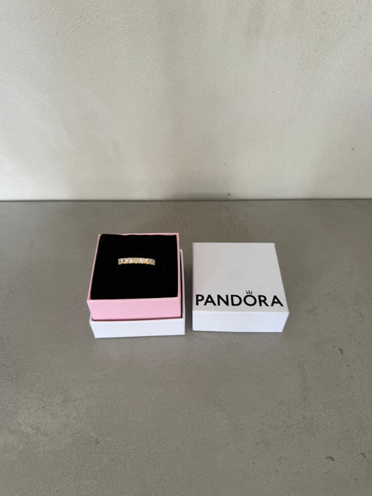 Anillo PAND dorado con zirconias grueso -5256