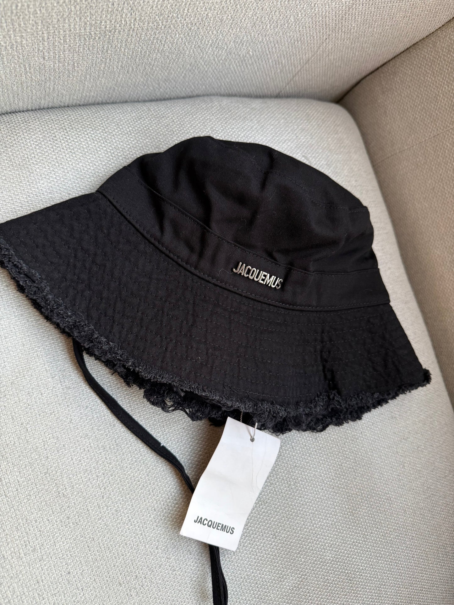 Sombrero Jacquemus negro