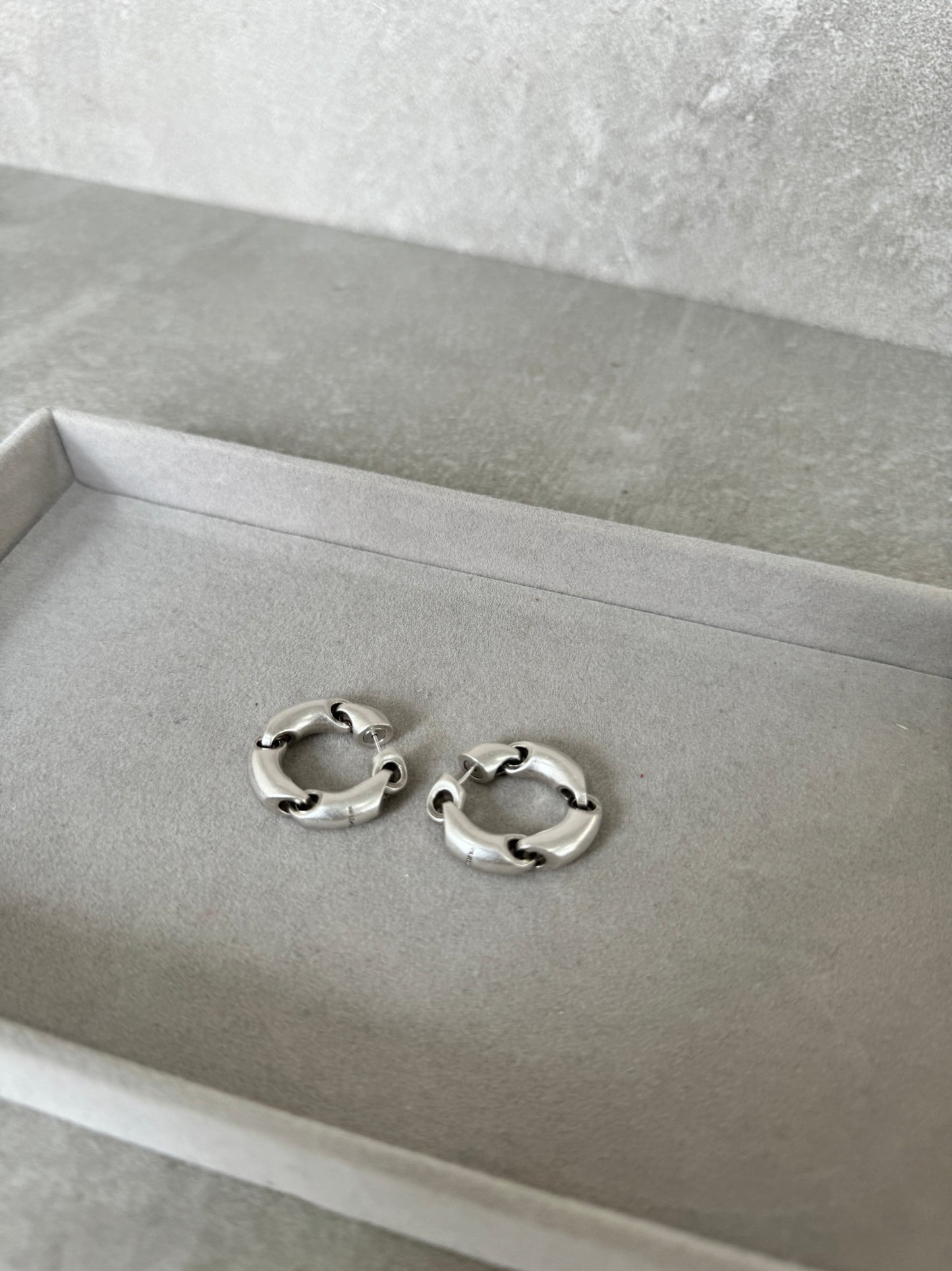 Aretes BLENCIG circulares plateados