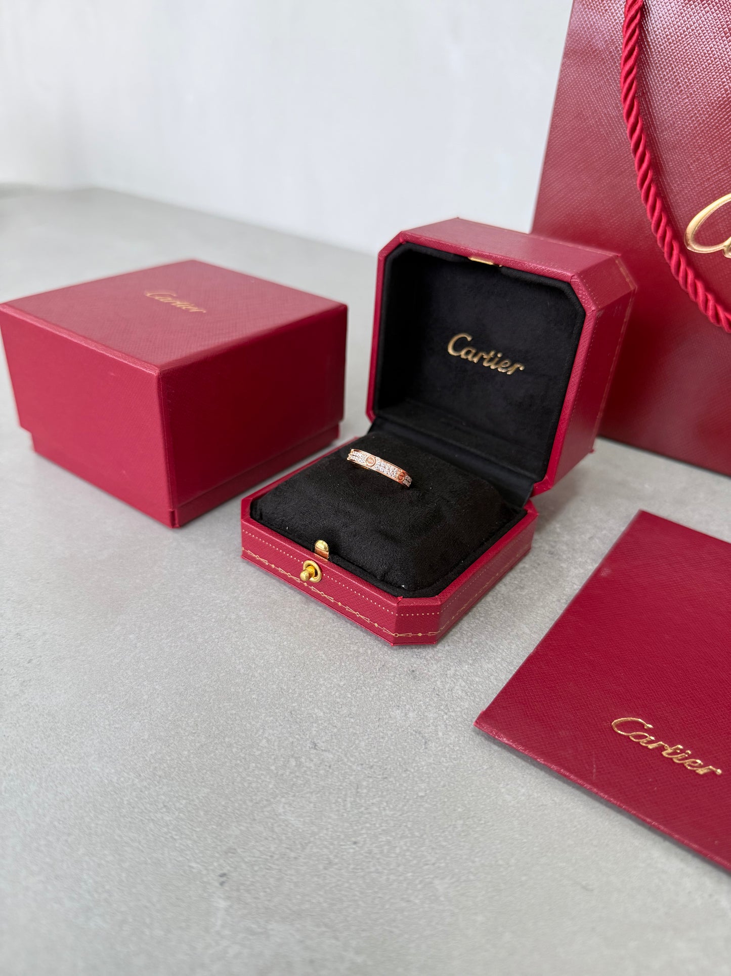 Anillo CRT LOVE RING- Delgado- Rose zirconias