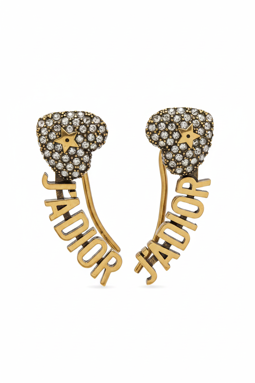 Aretes CD Corazón – Detalle Romántico y Elegante -5009