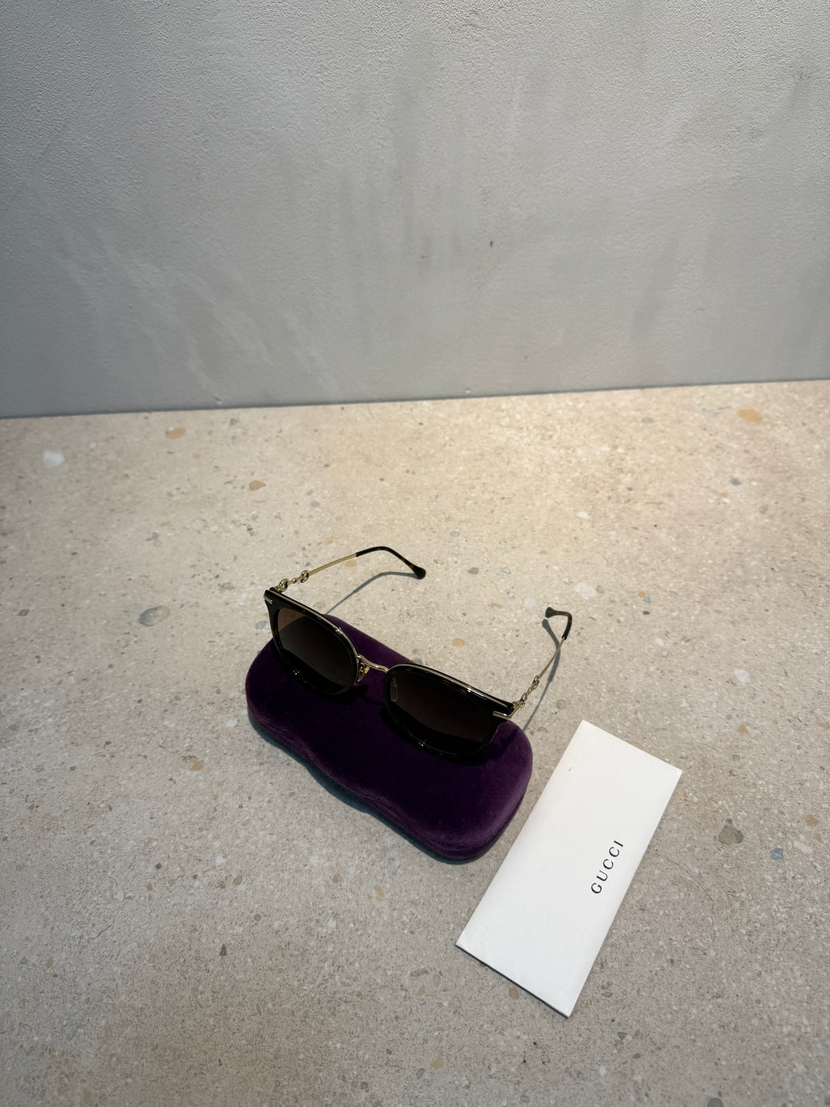 Gafas de sol pre-Loved GUCCI 100% originales