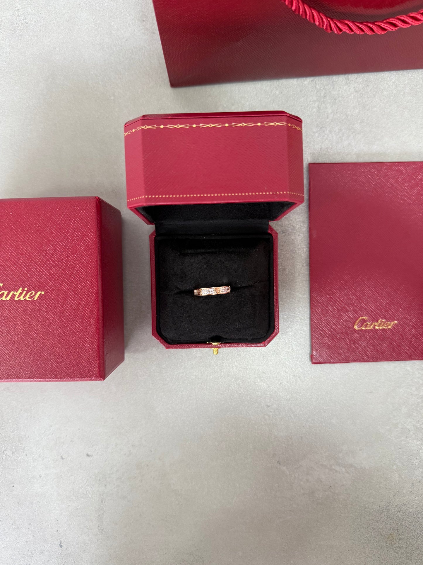 Anillo CRT LOVE RING- Delgado- Rose zirconias