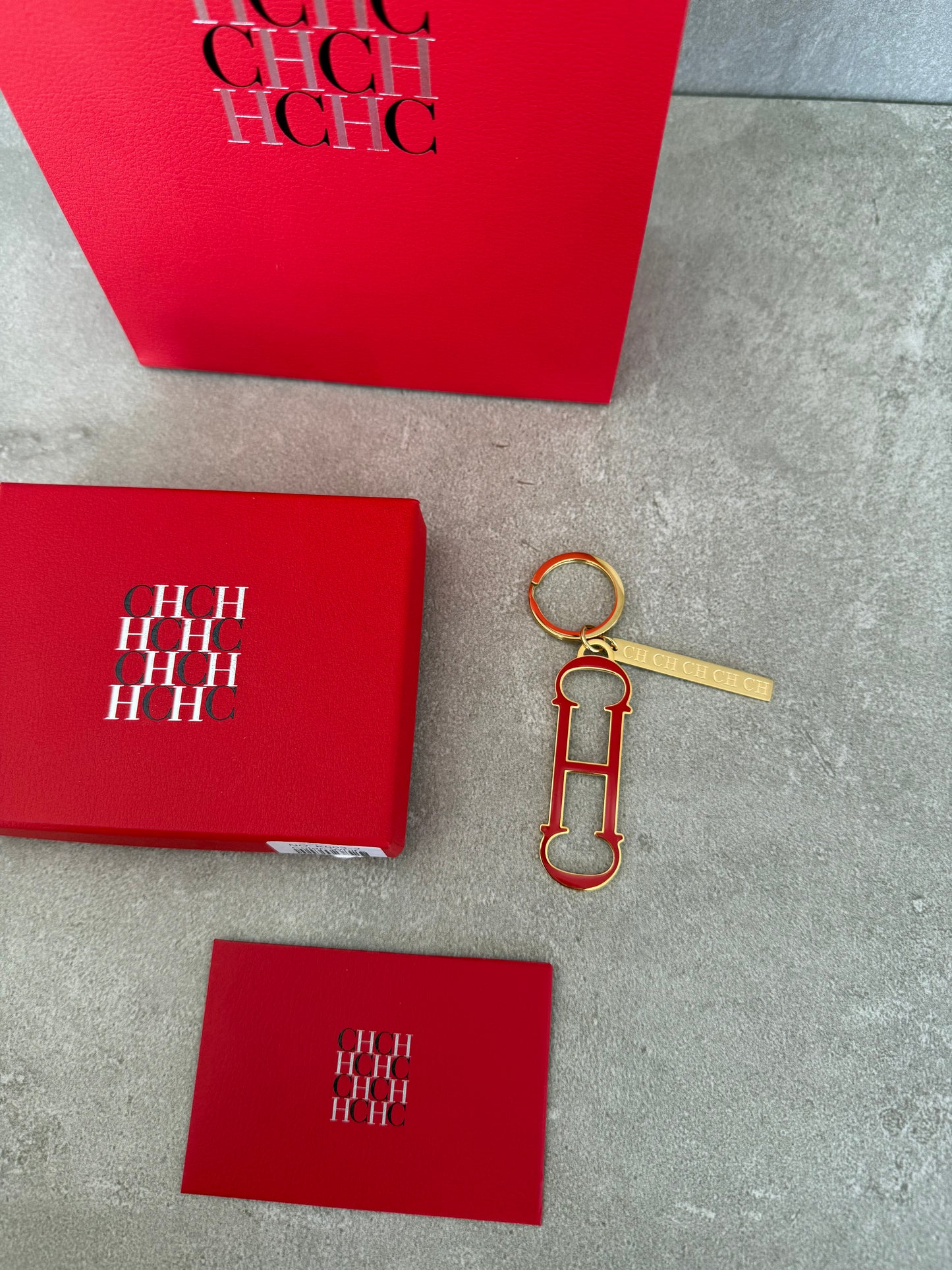 Llavero CH rojo
