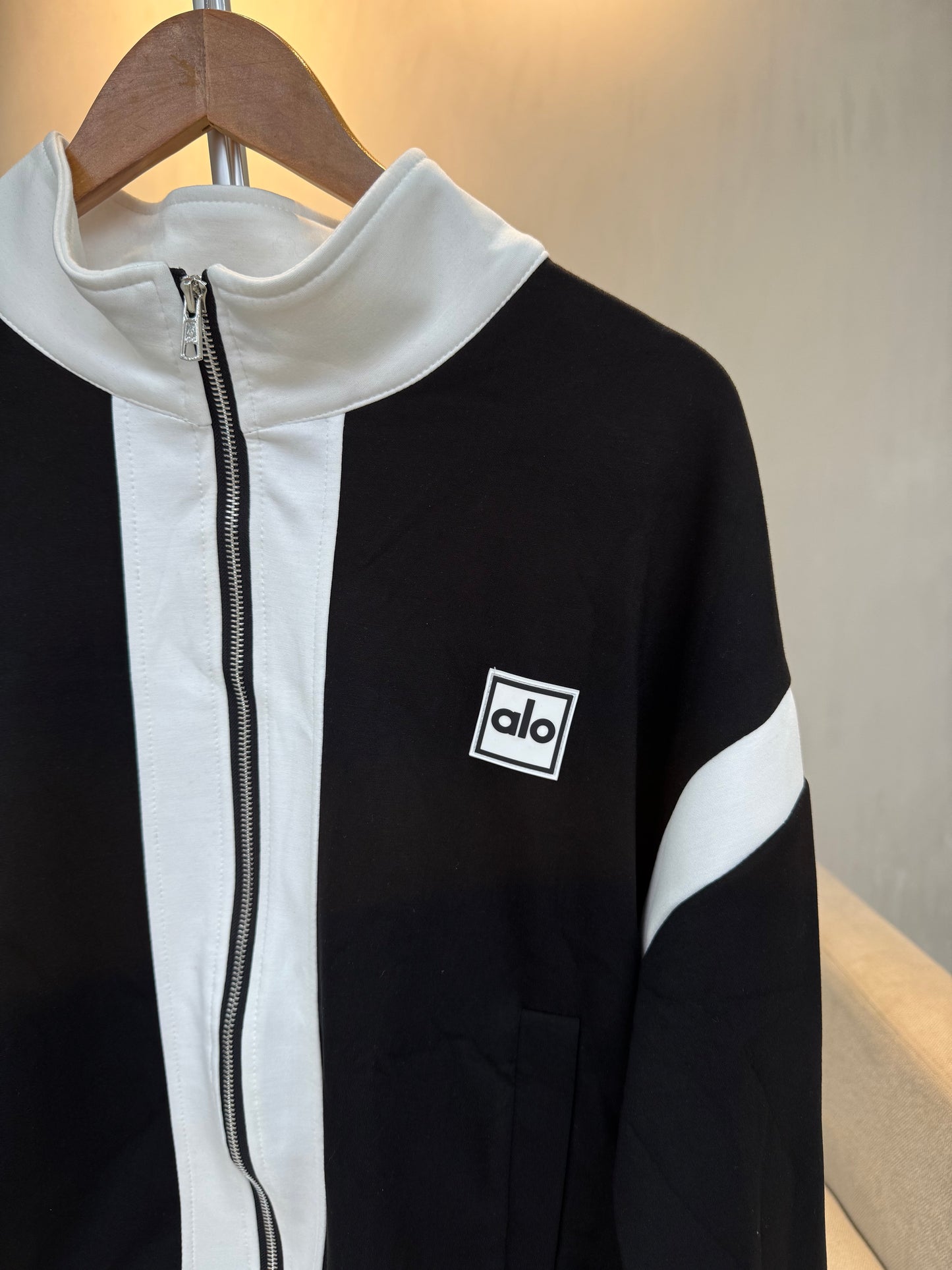 Conjunto alo blanco y negro (TALLA M)