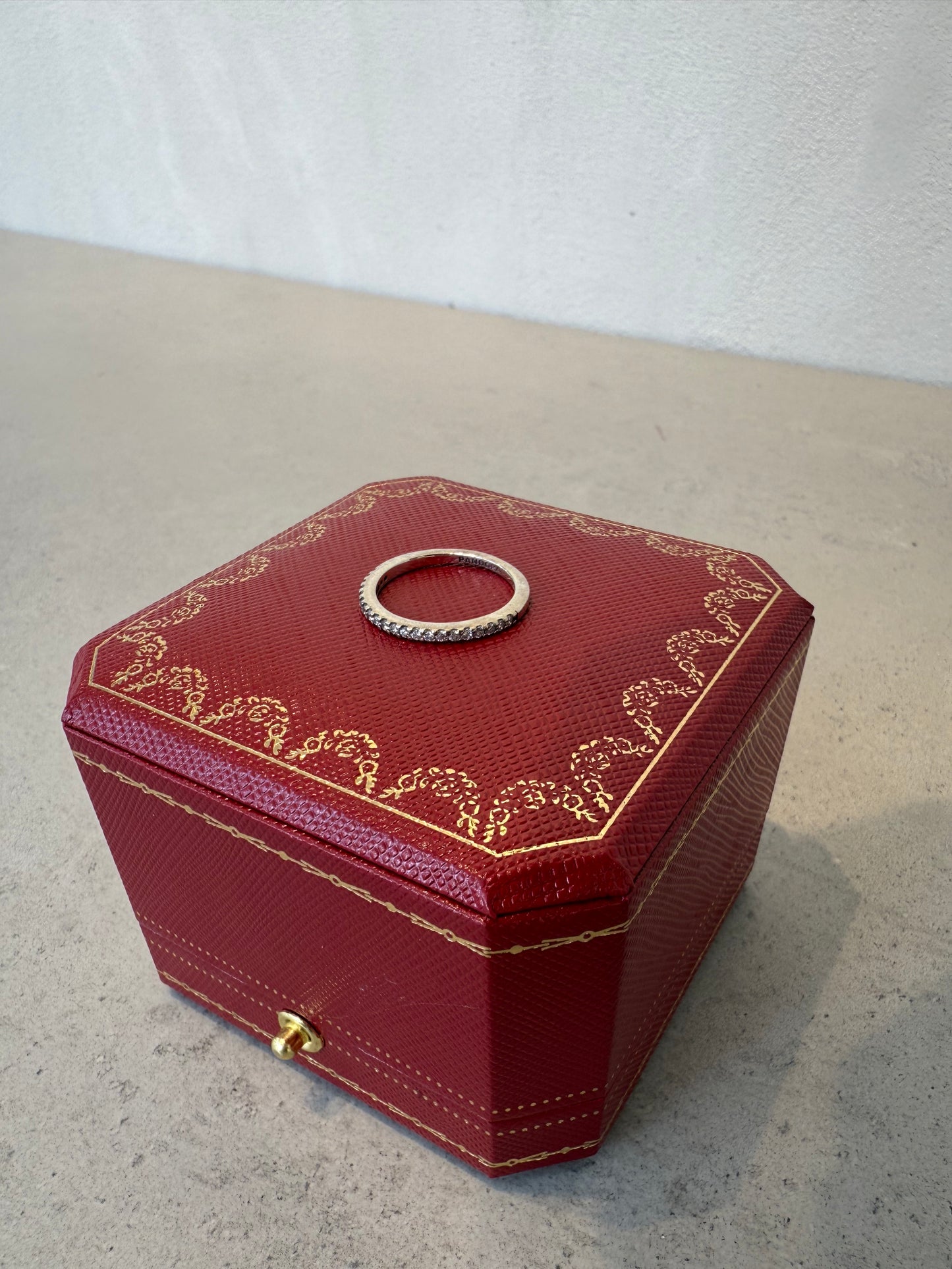 Anillo Pandora plateado Diamantes pequeños