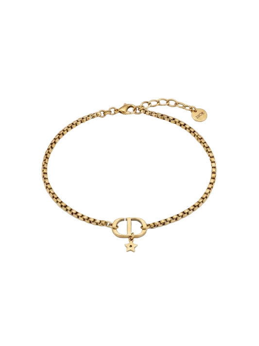 Collar CD Dorado con Estrella – Brillo Sutil y Encanto Moderno  -5025