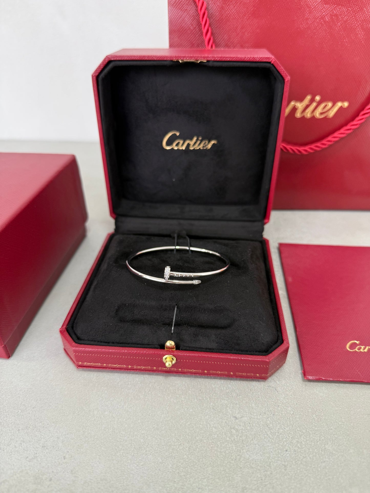 Pulsera CRT clavo y diamantes