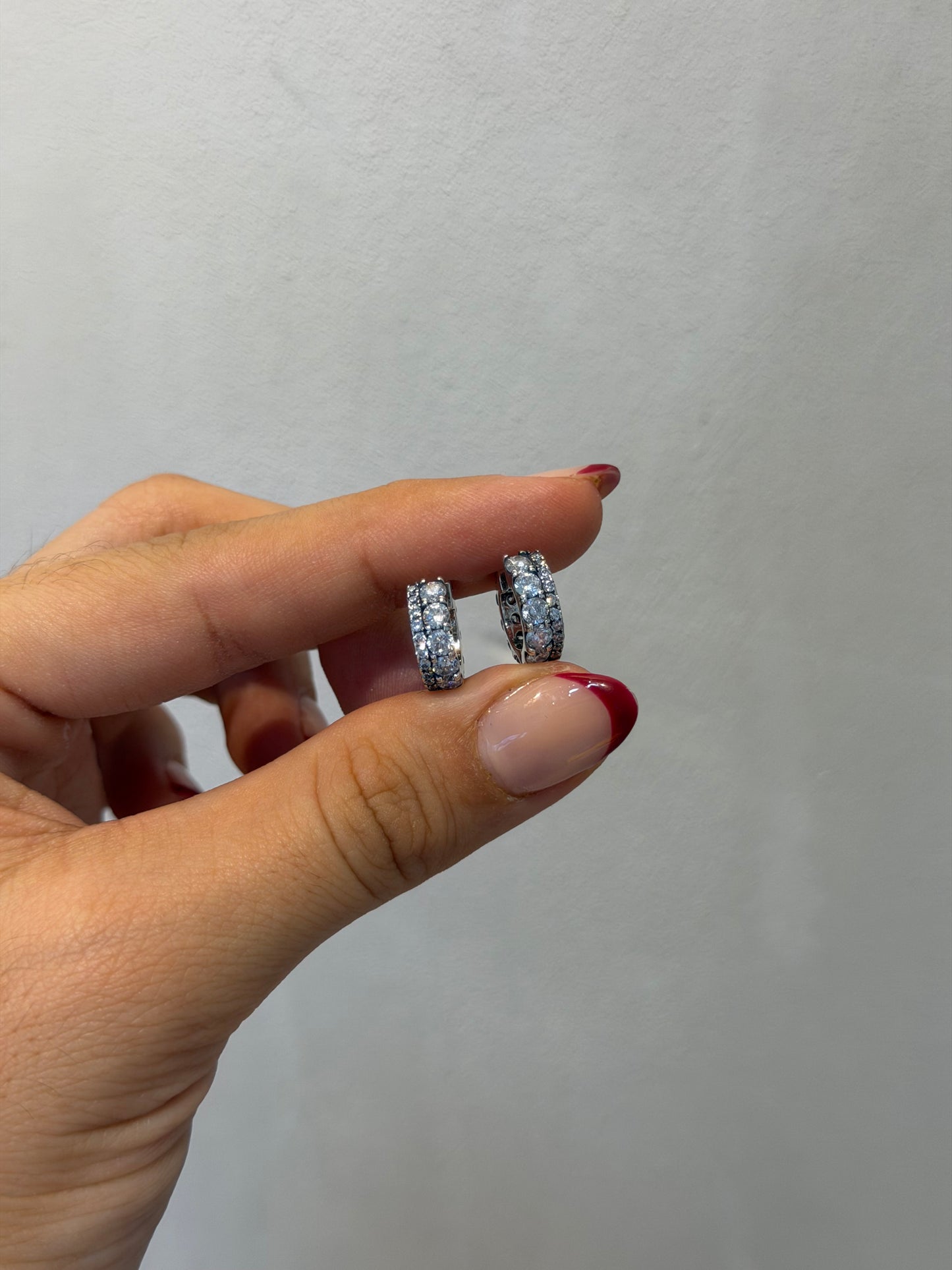 Aretes PANDORA plateados zirconias 5658