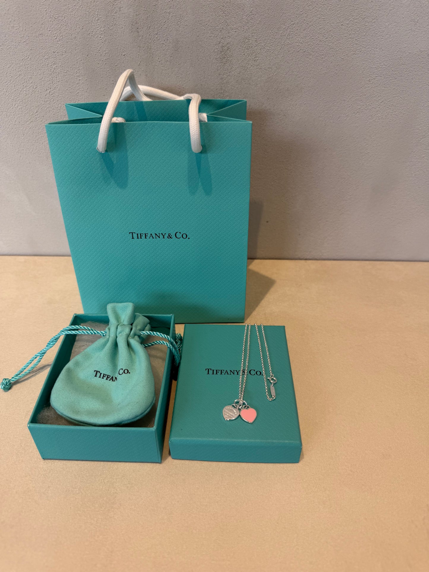 Collar TIF Corazón rosa