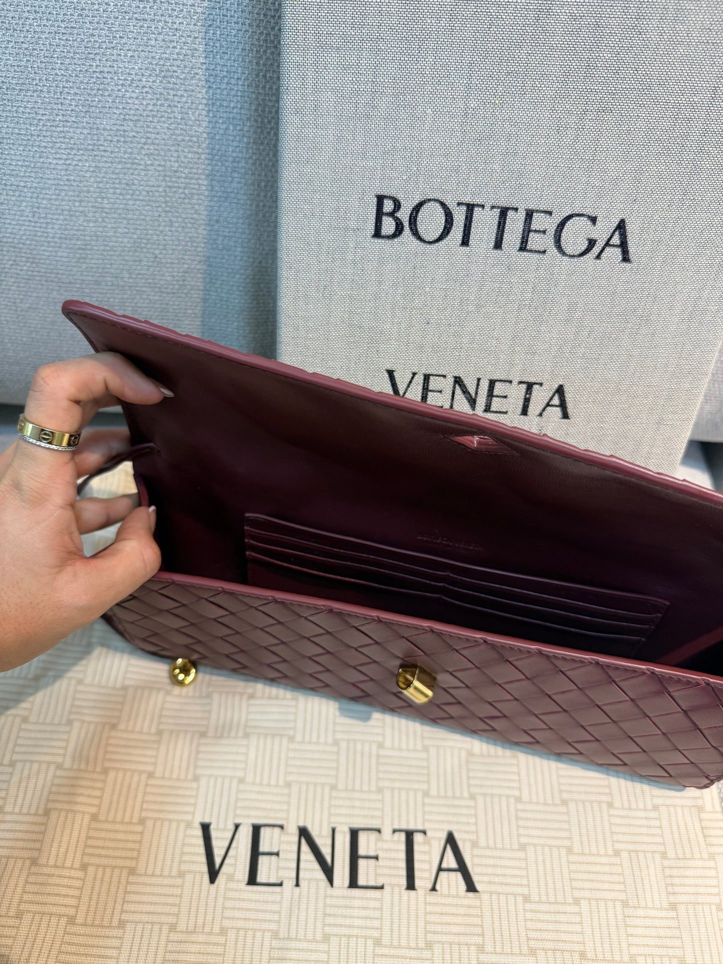 Bottega Venneta Burgundy Bag