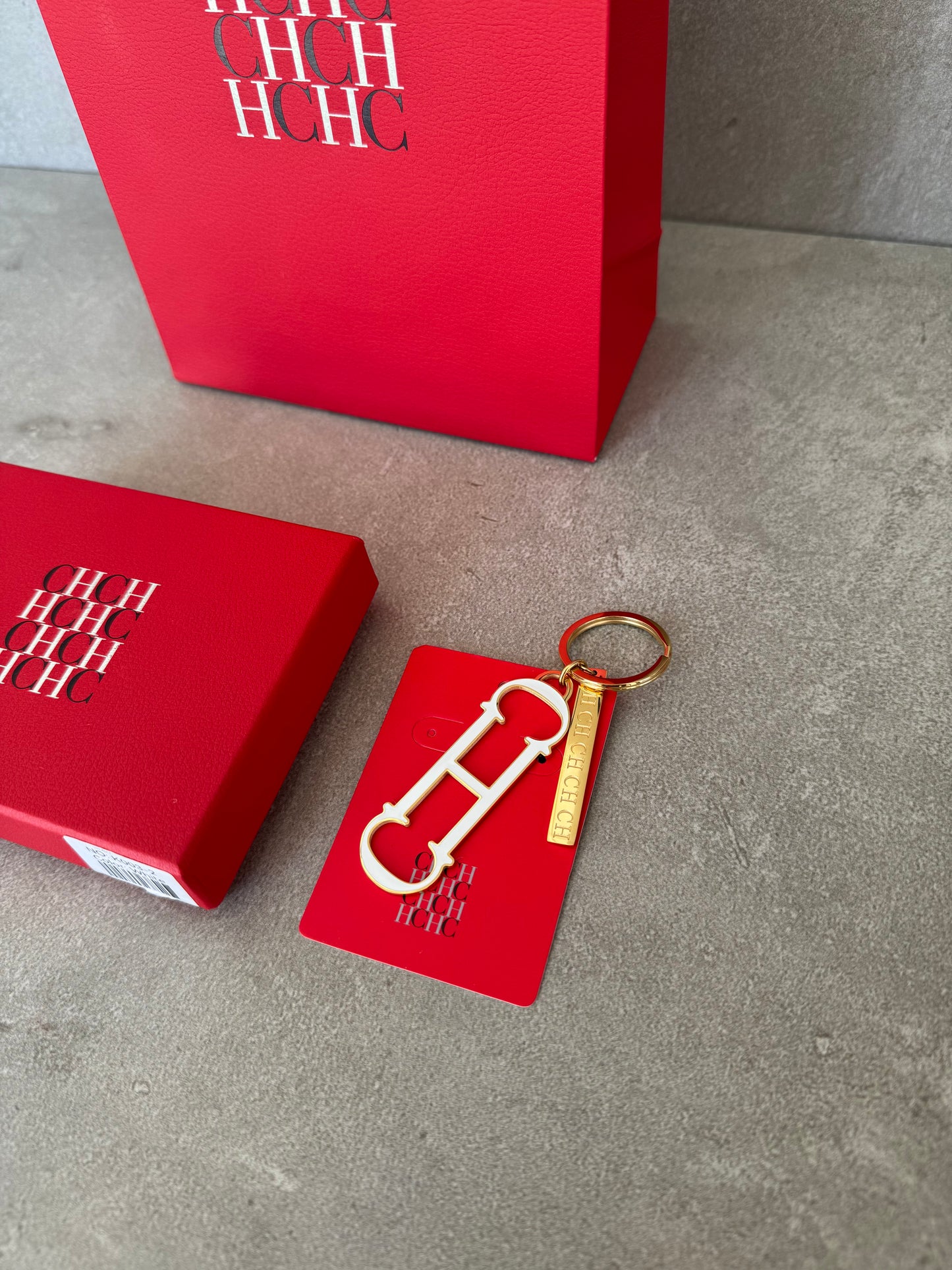 Llavero CH logo blanco