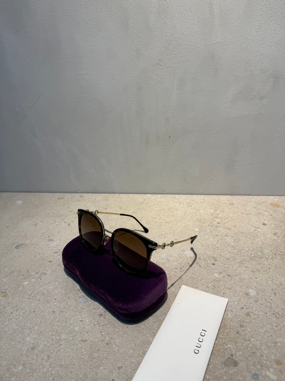 Gafas de sol pre-Loved GUCCI 100% originales