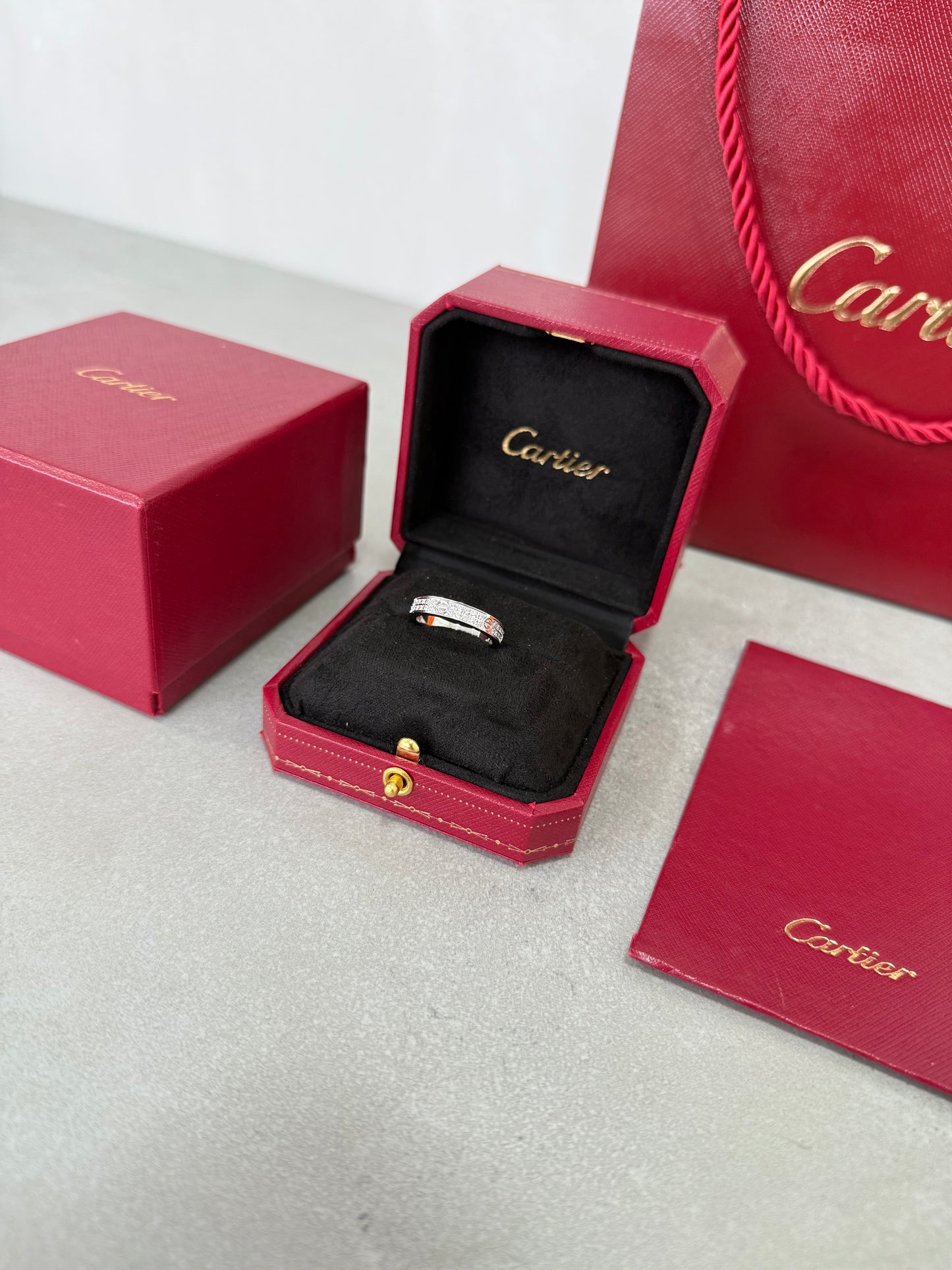 Anillo CRT LOVE RING - Delgado- Silver Zirconias