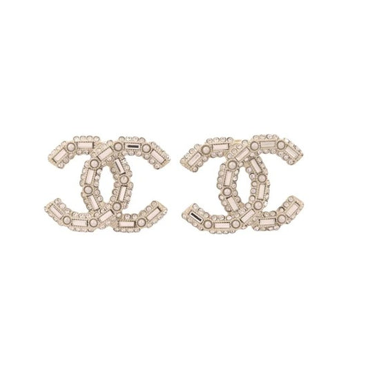 Aretes CC perlas y diamantes logo 5643
