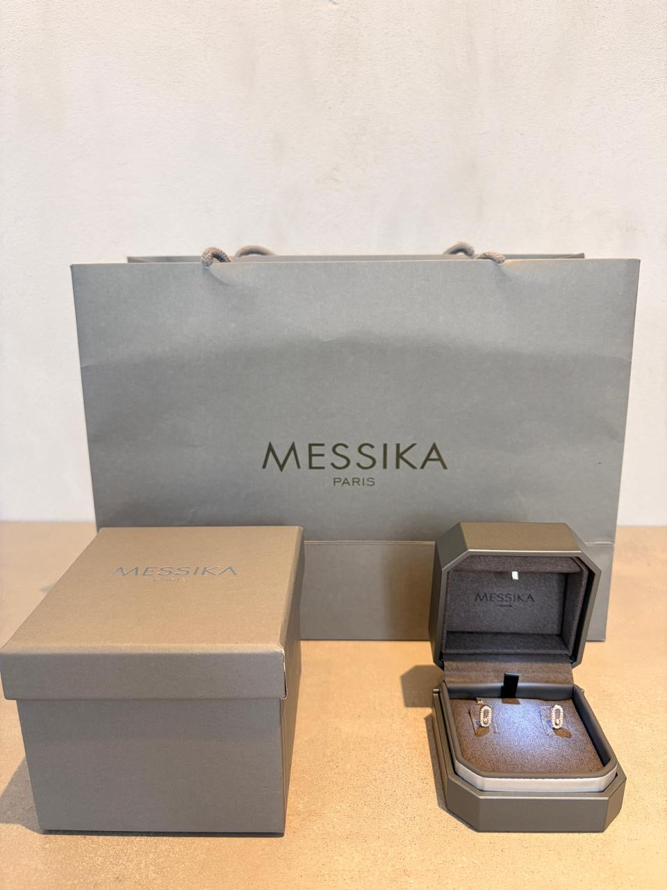 Aretes MESSIKA rose gold zirconias pequeños 5649
