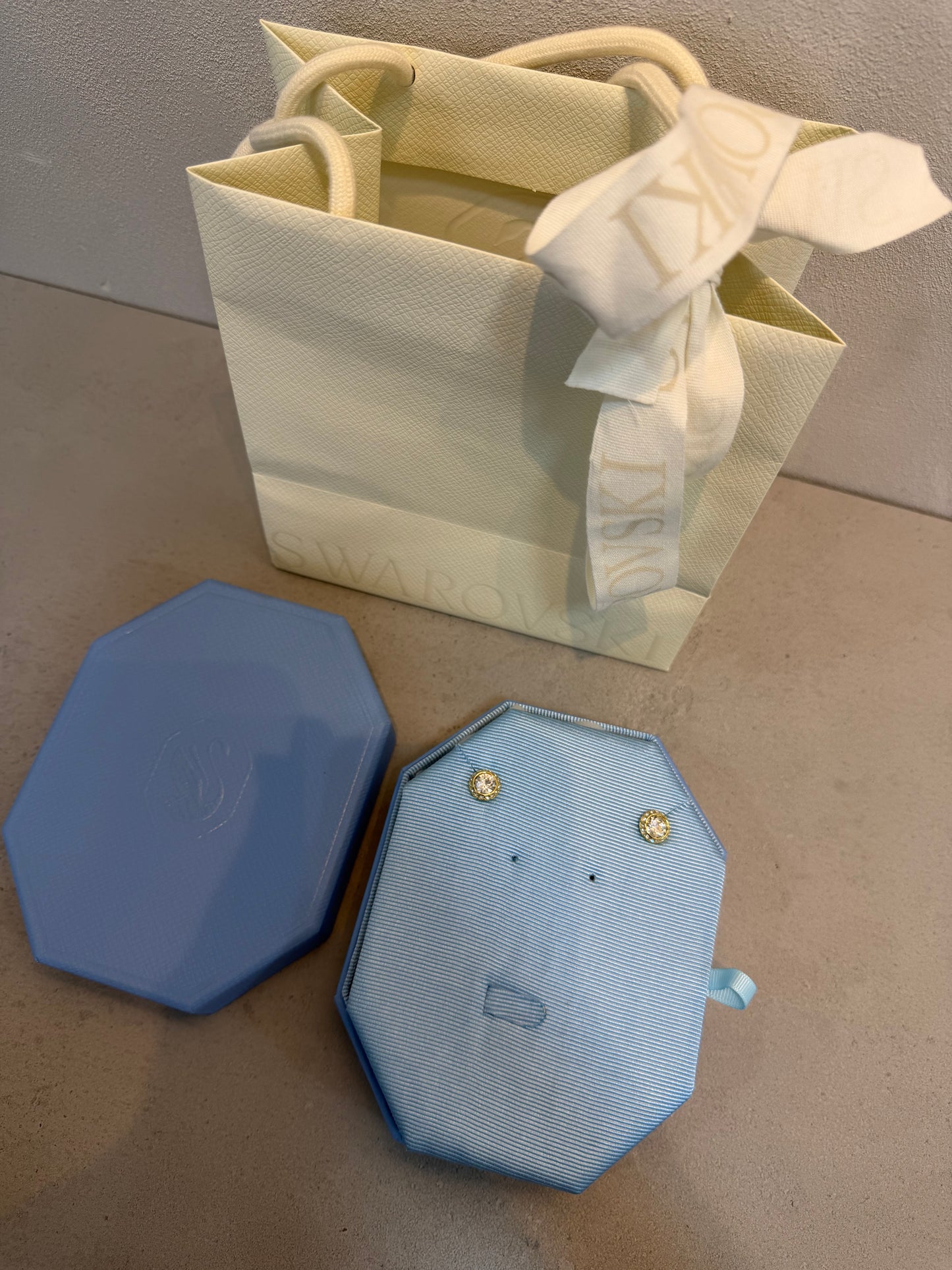 Aretes SW dorados -5346