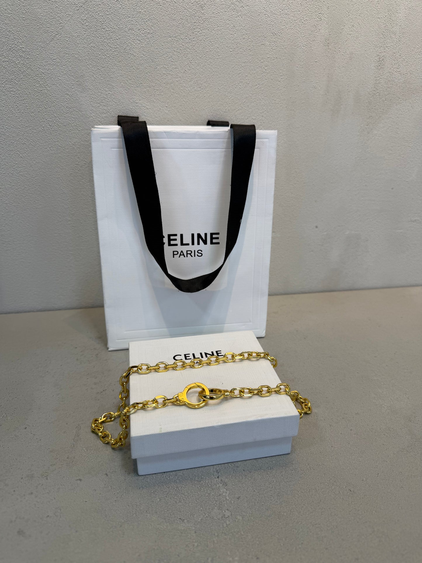 Collar CEL dorado -5287