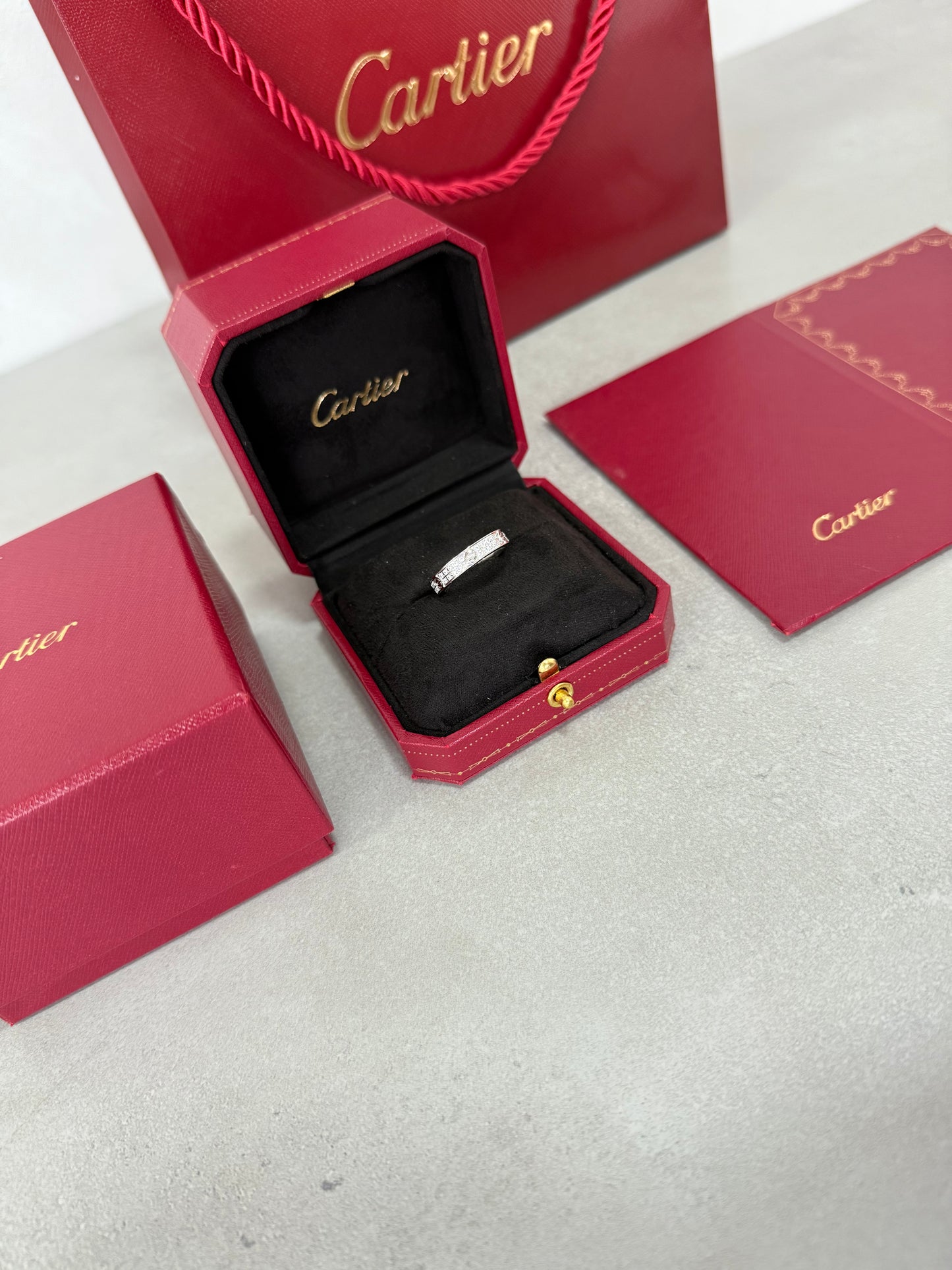 Anillo CRT LOVE RING - Delgado- Silver Zirconias