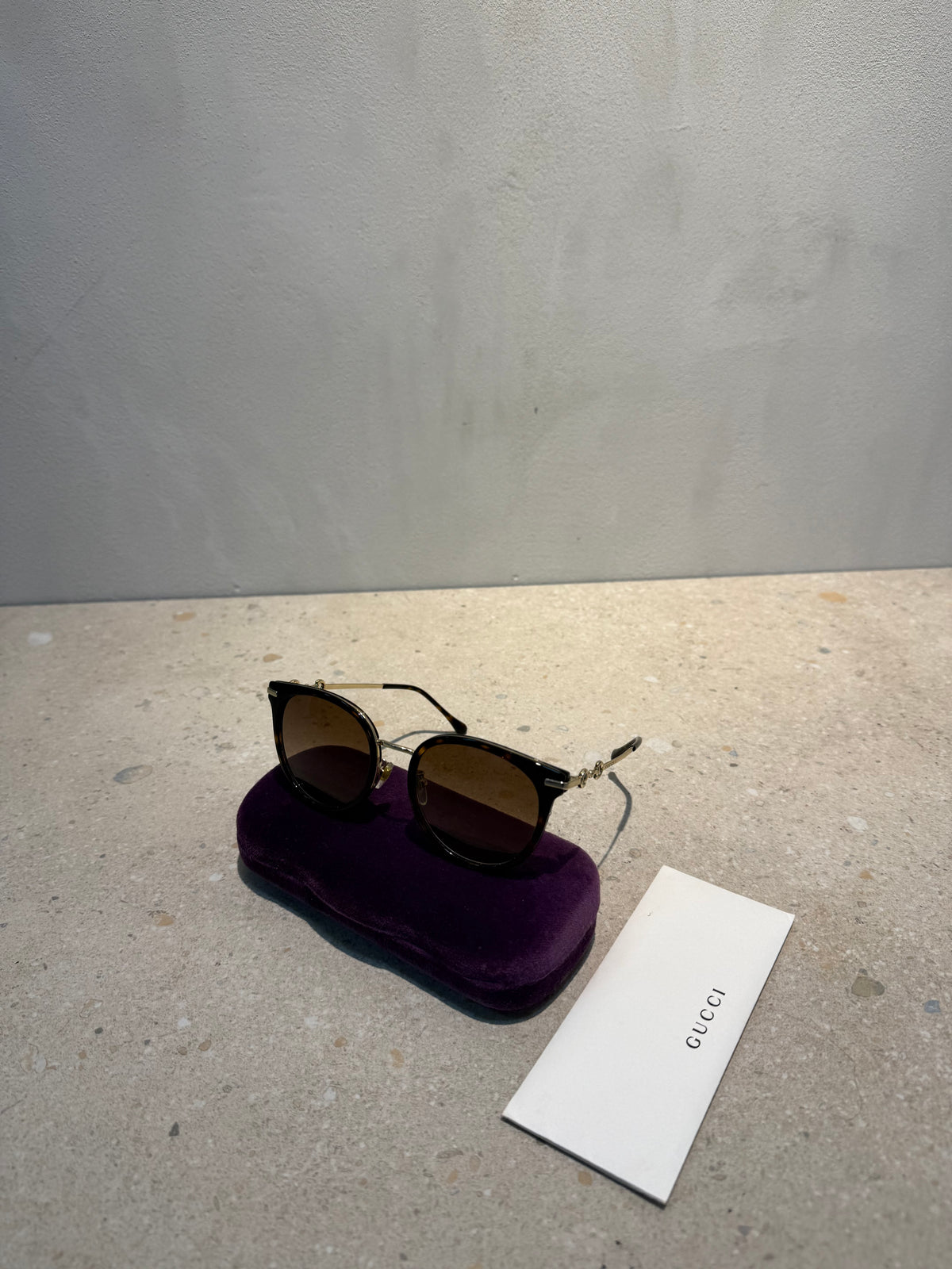 Gafas de sol pre-Loved GUCCI 100% originales