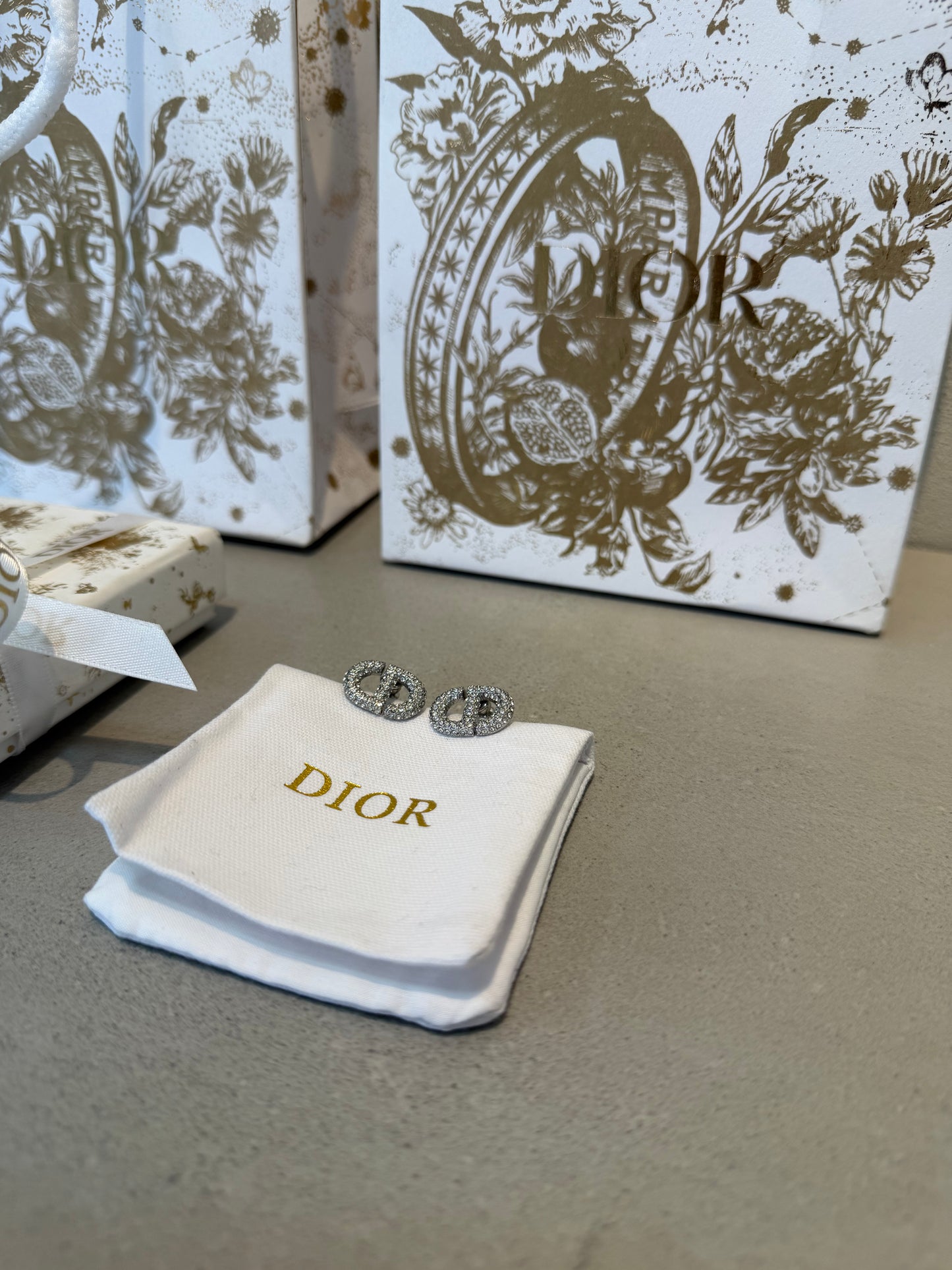 Aretes CD Brillantes plata