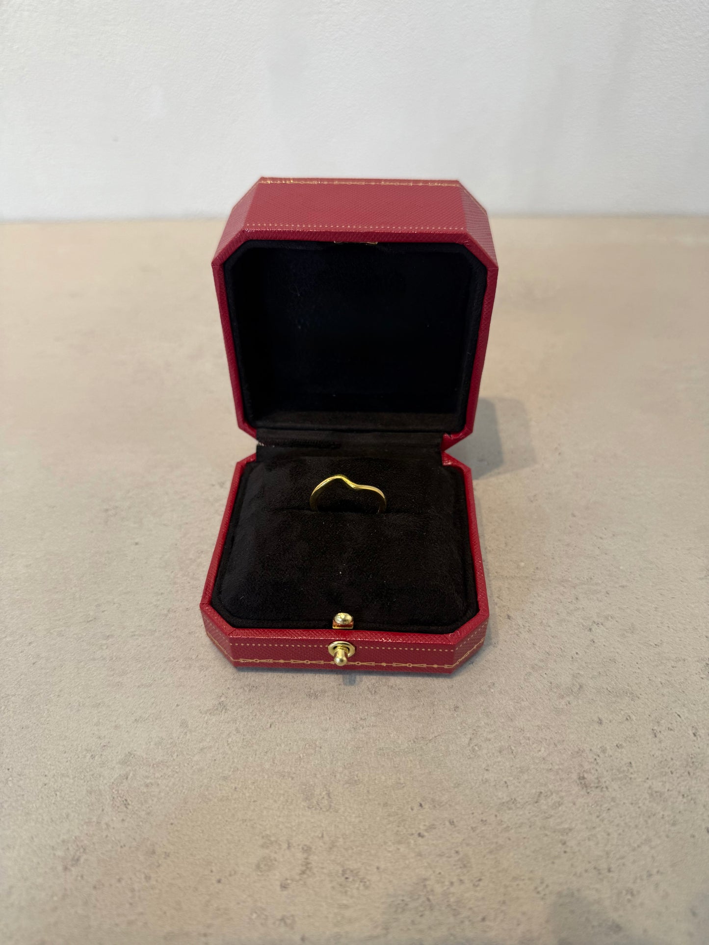 Anillo PAND dorado wave