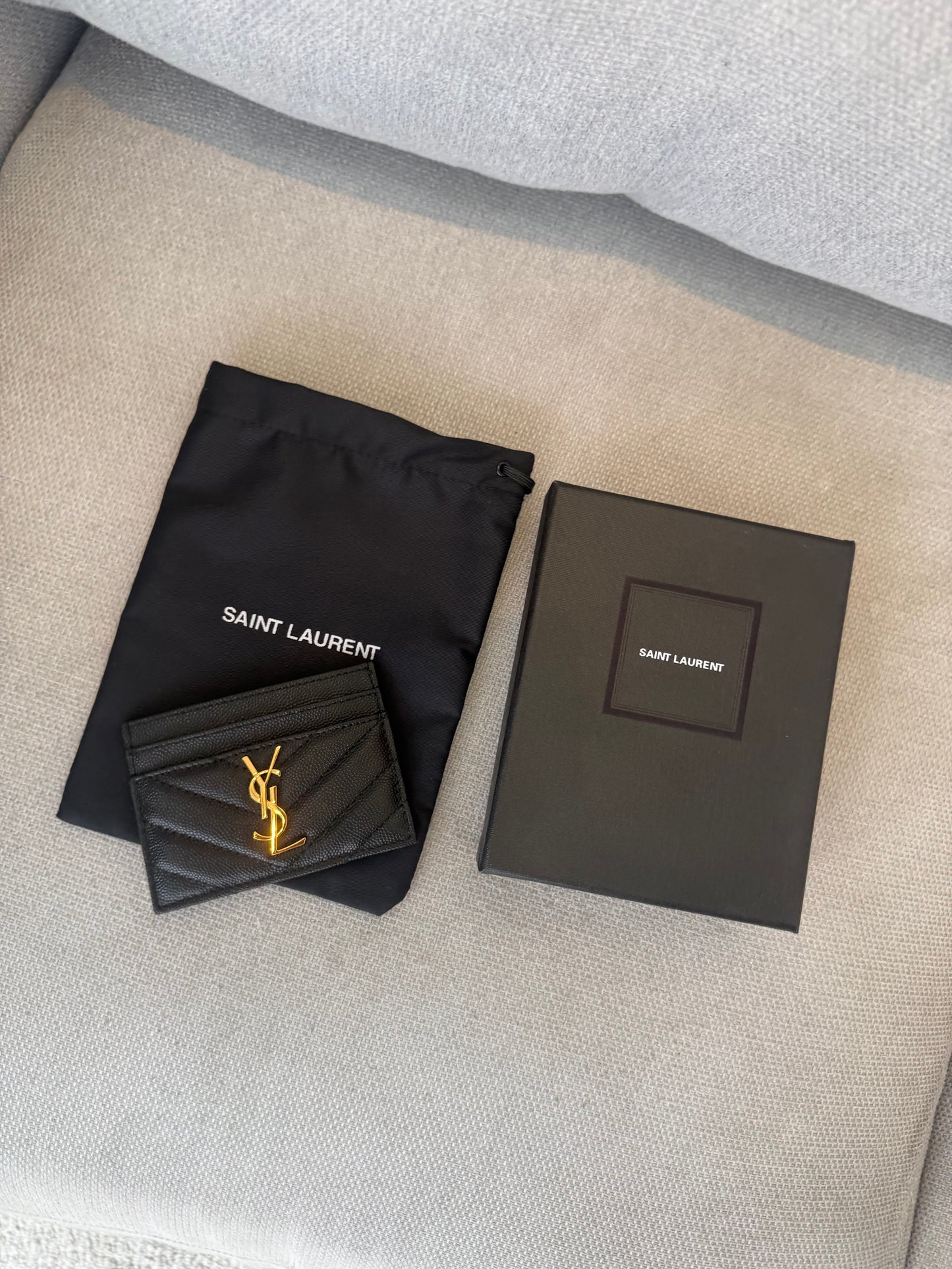 Tarjetero YSL black -5333