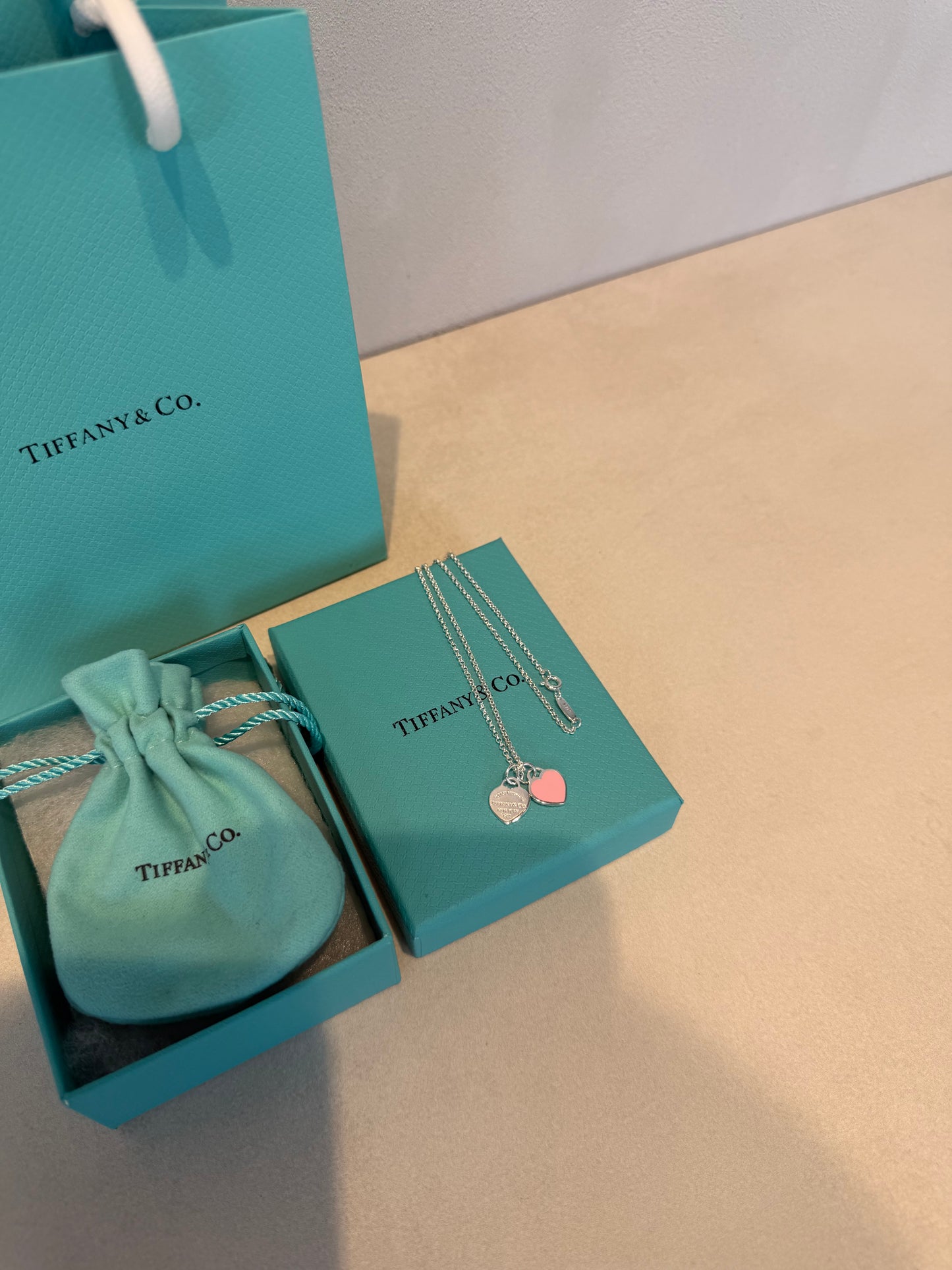 Collar TIF Corazón rosa