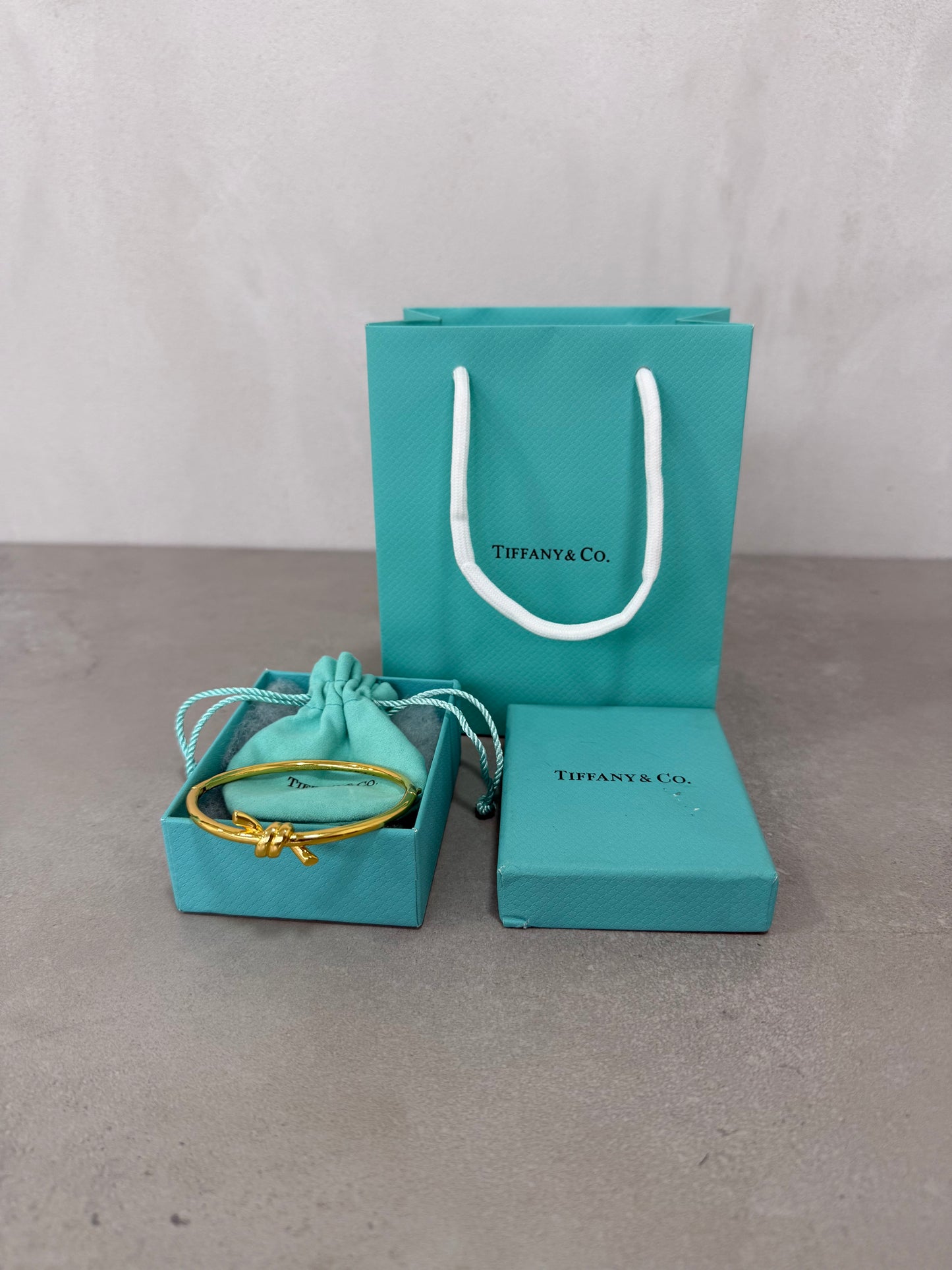 Pulsera TIF lazo dorado