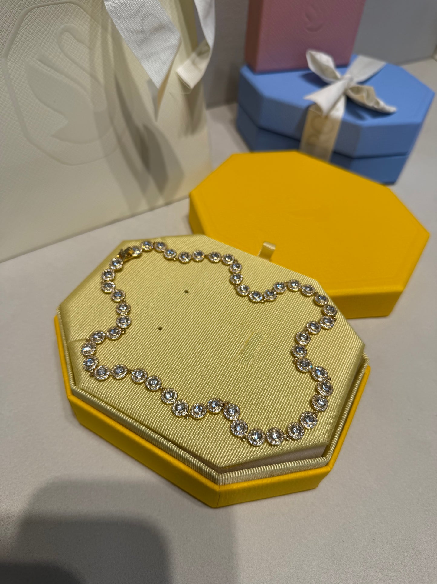 Collar SW dorado -5320