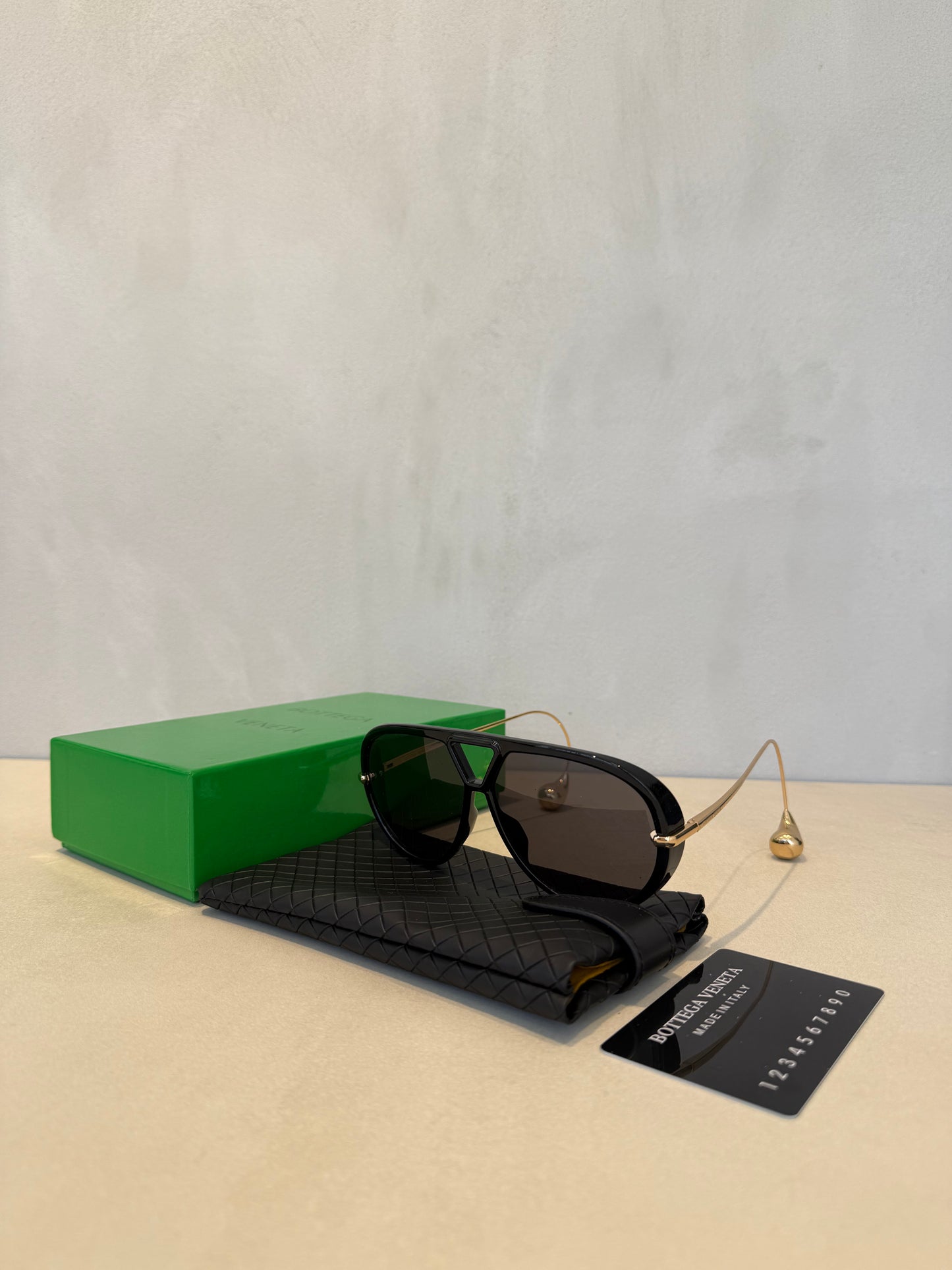 Gafas de Sol Bottega Venneta Gota black