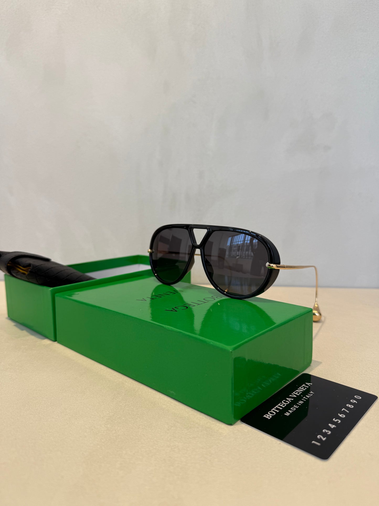 Gafas de Sol Bottega Venneta Gota black