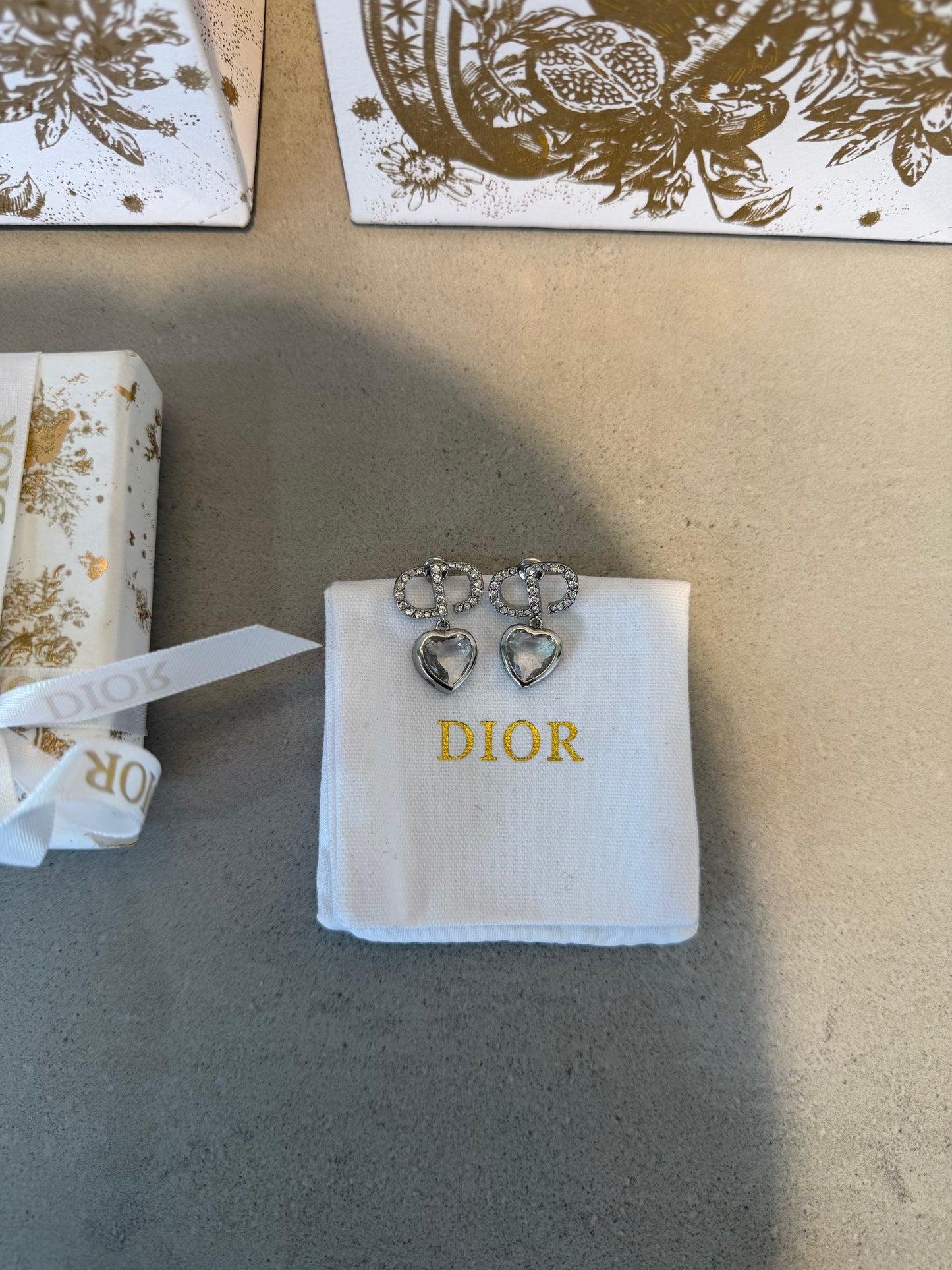 Aretes CD gema corazon