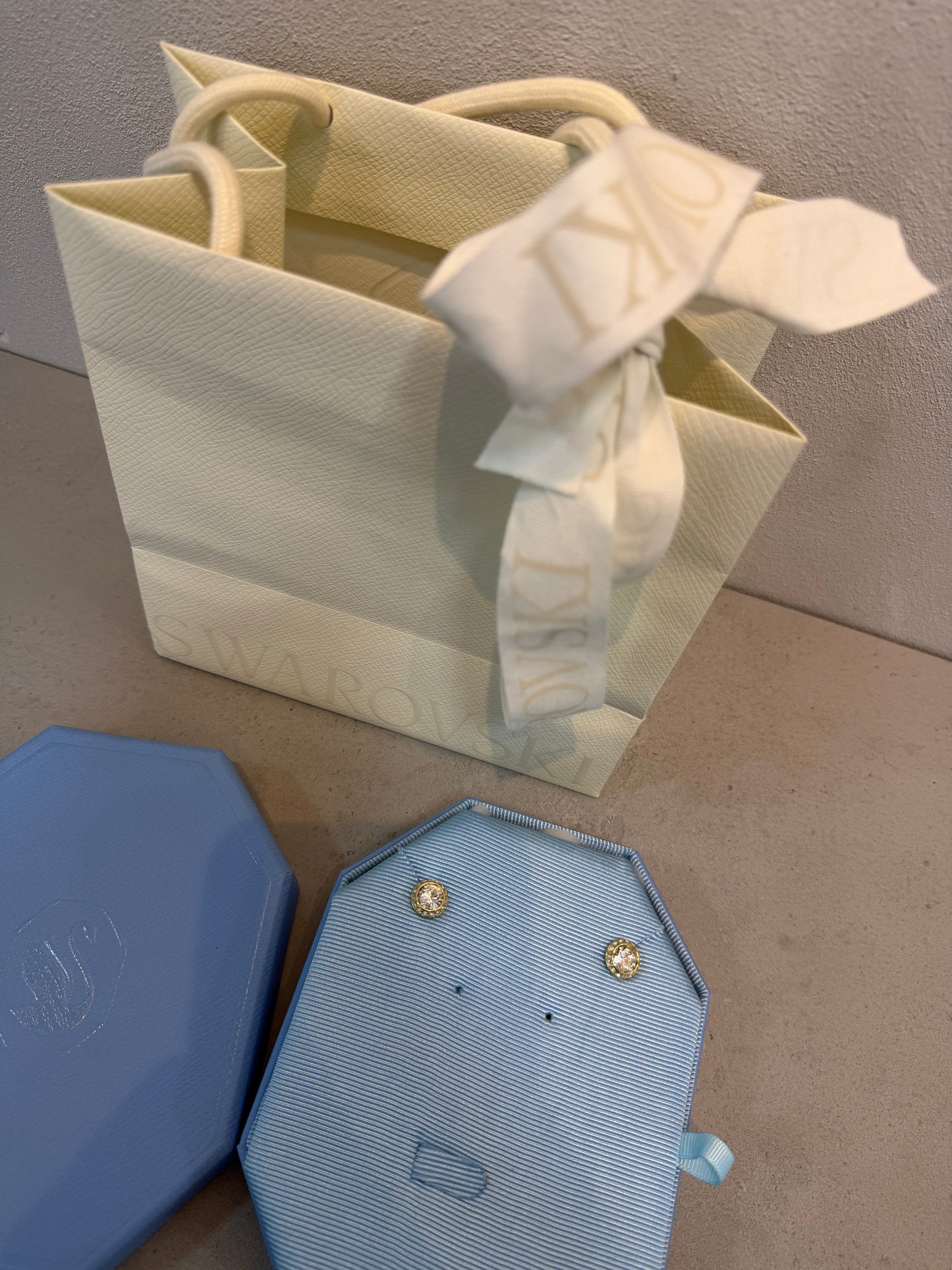 Aretes SW dorados -5346