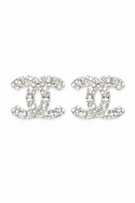 Aretes CC plateados con perla y diamantes 5645